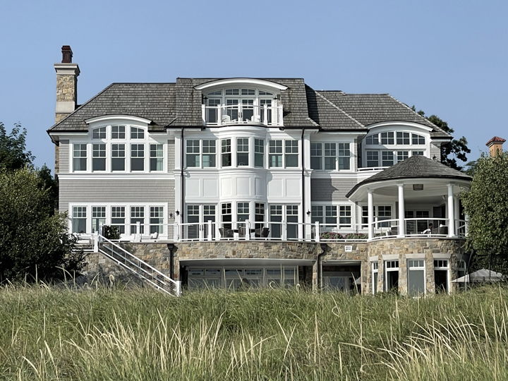 Devine Shore Estate_Photo_01